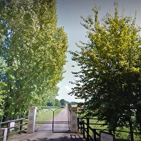 A Sur - 20 M² Avec Balcon Jardin, Semesterbostad