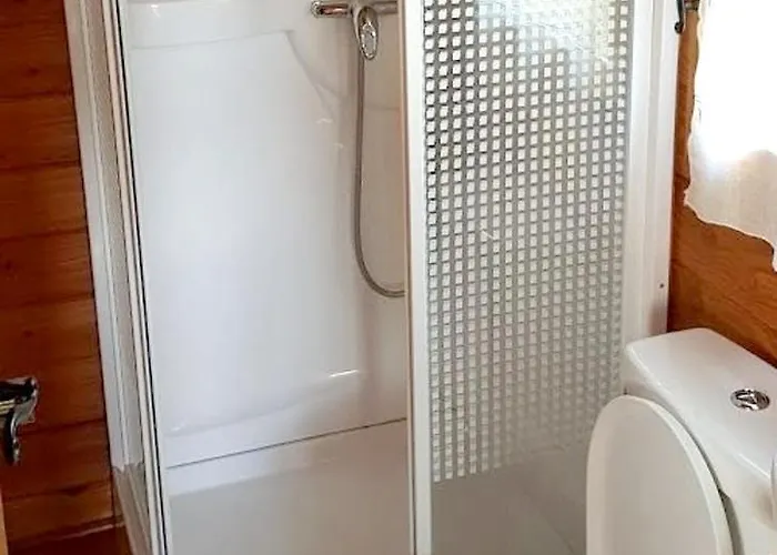 A Sur - 20 M² Avec Balcon Jardin, Feriehus